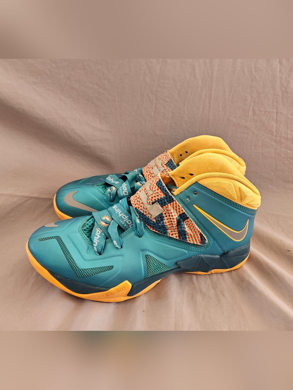 Nike Zoom Teal & Yellow Miami Dolphins High-Top Sneakers Mens Size 10